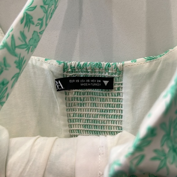 Zara White and Green Floral Corset (Never Worn) - Picture 4 of 4